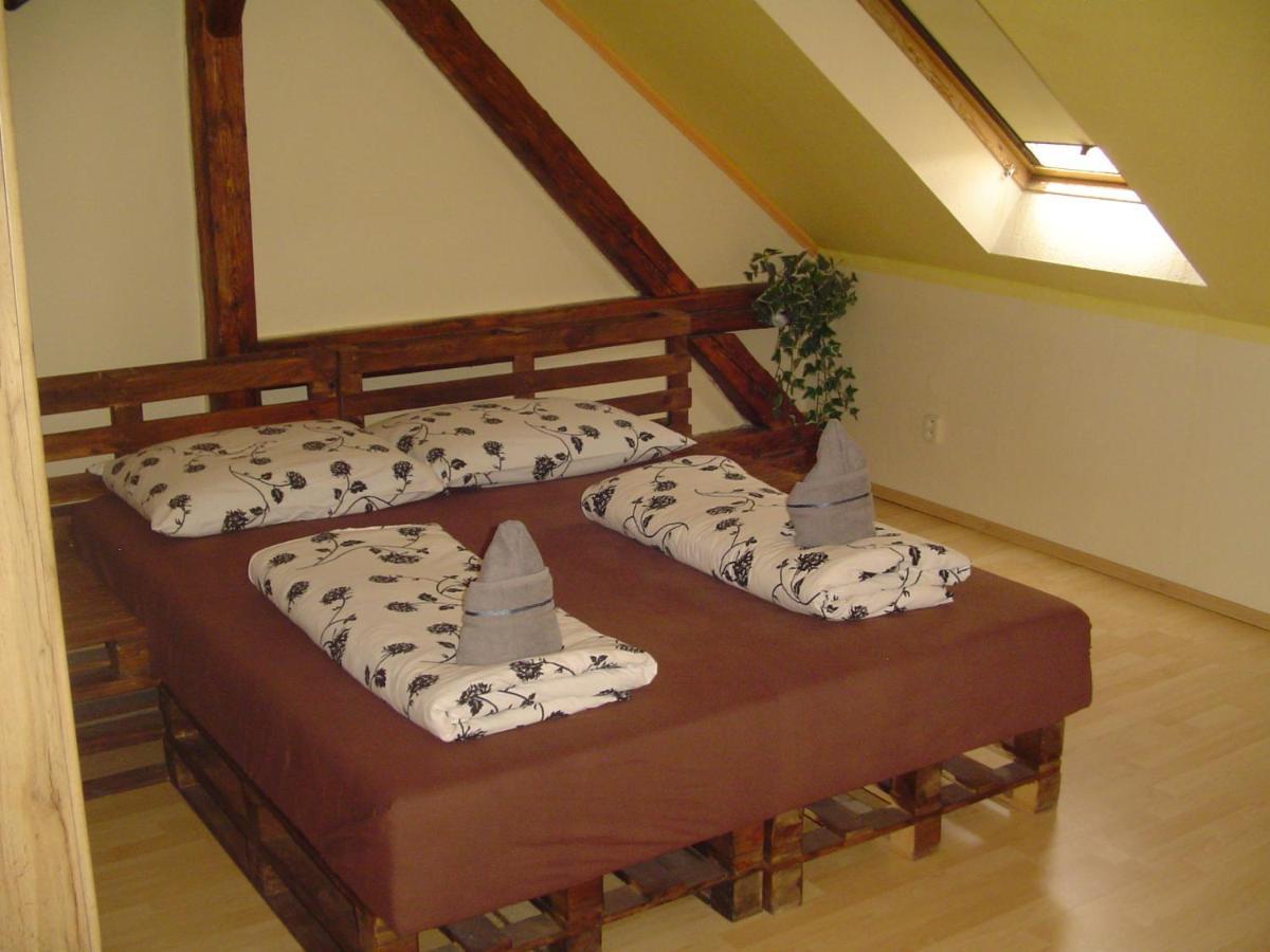 Villa Ametyst Štúrovo Eksteriør bilde