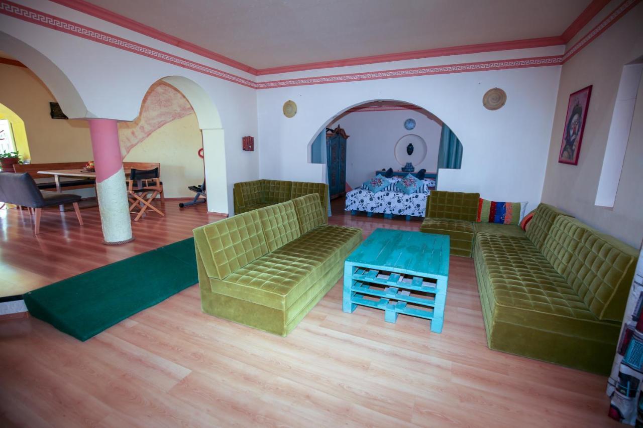 Villa Ametyst Štúrovo Eksteriør bilde